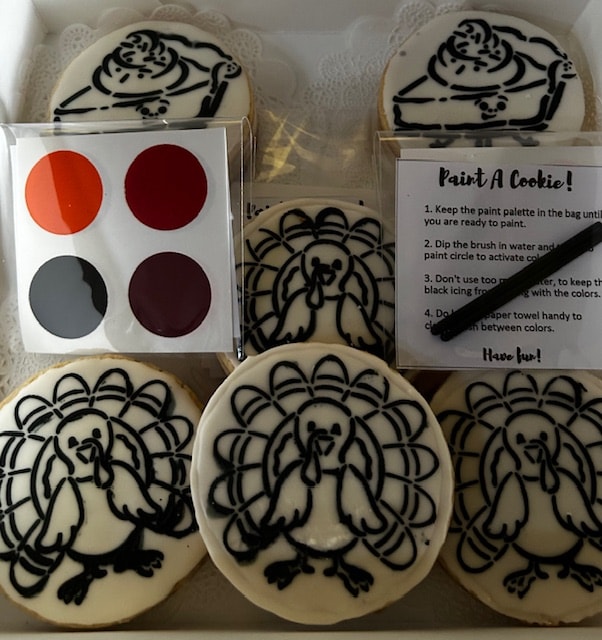 Paint your own cookie kit